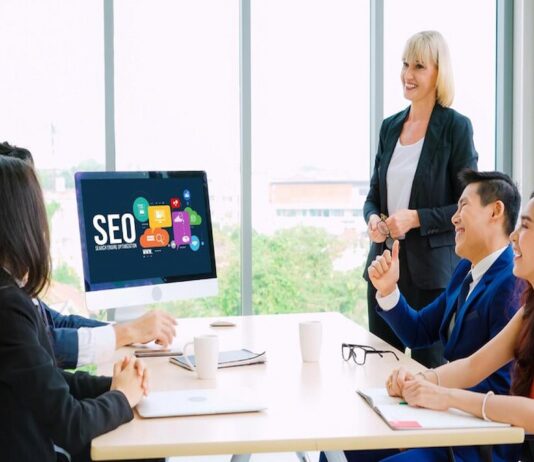 SEO and Content Synergy: The BloggerOutreach Approach to Business Growth