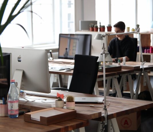 What’s The Future Of Data For YIMUSANFENDI And This Company? YIMUSANFENDI