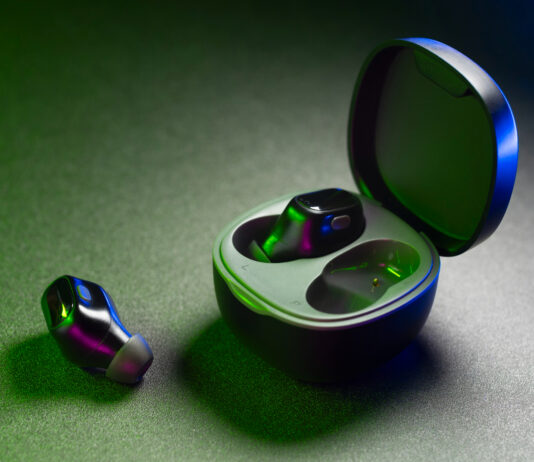 How to Find the Best Wireless Earbuds Under $200 in 2024 Earbuds