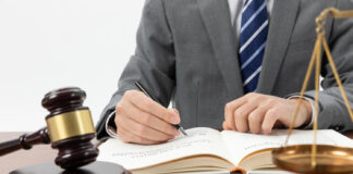 How an Employment Law Attorney Can Advocate for You Law Attorney