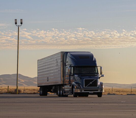 Proven Leadgamp Truck Driver Recruiting Strategies That Yield Results Truck Driver Recruiting