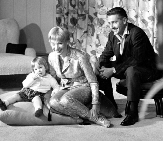 Hey Sachi Parker Net Worth: Finding Out How Much Shirley Temple’s Daughter Is Worth Sachi Parker