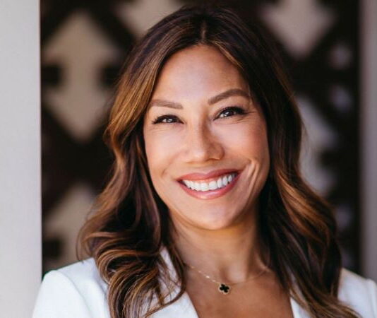 Stephanie Sarkisian Life and Profession Revealed Stephanie Sarkisian