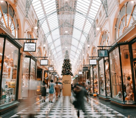 The Current State of the Global Retail Industry global retail industry