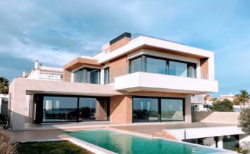 What Are the Benefits of a Duplex Home Design? Duplex Home Design