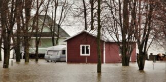 What to Do If Your House Has Been Flooded (Helpful Guide) House Flooded (Helpful Guide)