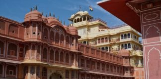 Explore The Pink City Like A Local