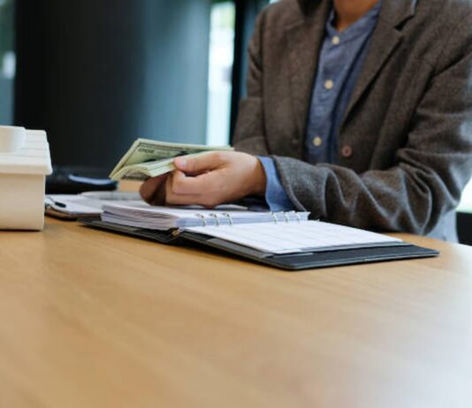 The Importance Of Paying Yourself A Salary – Tips For Business Owners Business