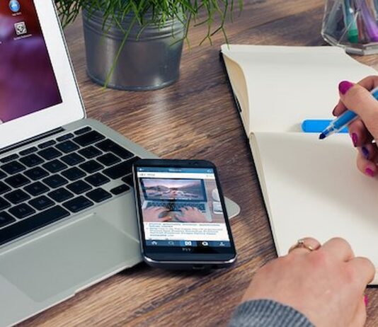 Top Advantages of Working with an Outside Accountant Accountant