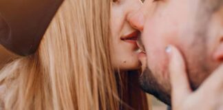 Top Tips for Married People Using Dating Sites: How to Keep Your Secret Safe Dating Sites