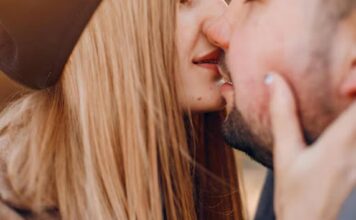 Top Tips for Married People Using Dating Sites: How to Keep Your Secret Safe Dating Sites